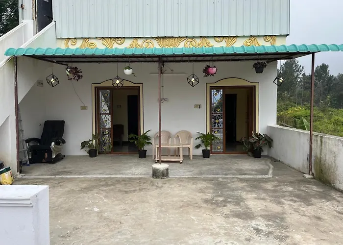 Hummingbirds Inn Yercaud